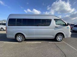 Toyota Hiace Commuter ANT8000052 full