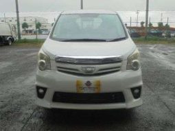 Toyota Noah GRND10007