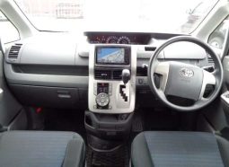 TOYOTA VOXY ANT8000013 full