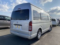 Toyota Hiace Commuter ANT8000052 full