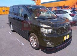 TOYOTA VOXY ZS JM10045 full