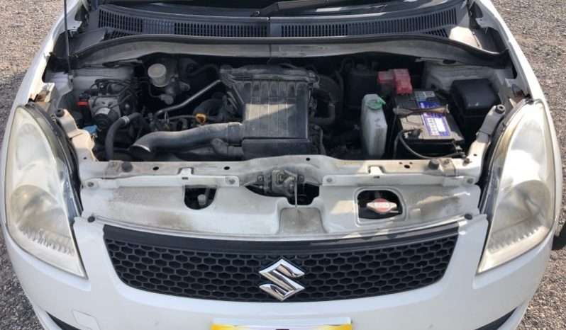 Suzuki Swift XG GRND10015 full