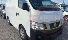 Nissan caravan White