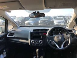 Honda Fit 13G 4WD TL10050 full