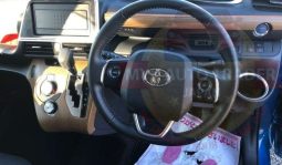 TOYOTA SIENTA HYBRID full