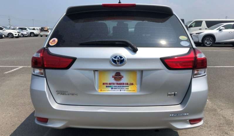 Toyota Corolla Fielder TRI200006 full