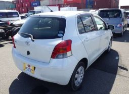 TOYOTA VITZ 1.3F LIMITED II 900005 full