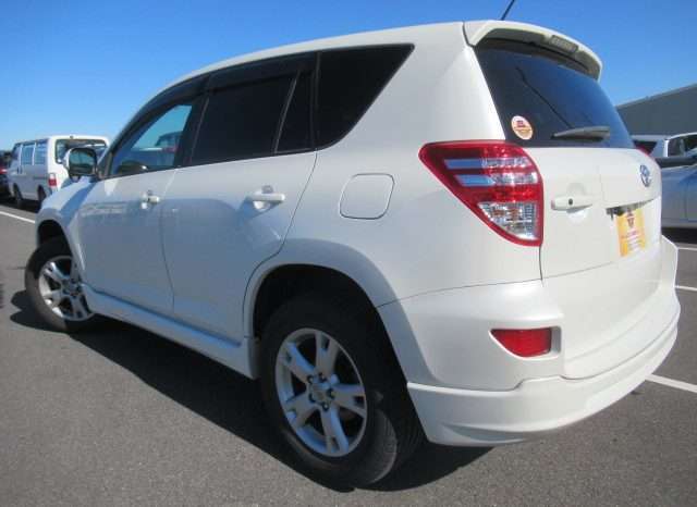 TOYOTA RAV4 4WD STV300048 full