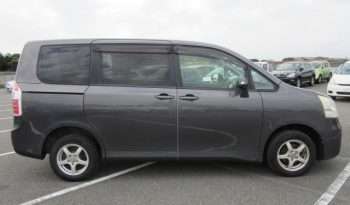 Toyota Noah X L-Selection STV300043 full