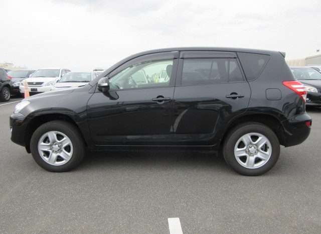 Toyota RAV4 STV300042 full