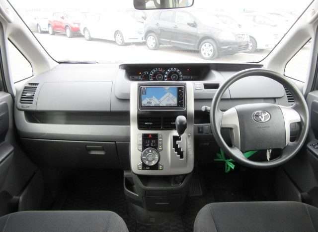 Toyota Noah X L-Selection STV300043 full