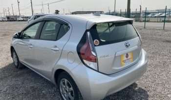TOYOTA AQUA L TL10066 full