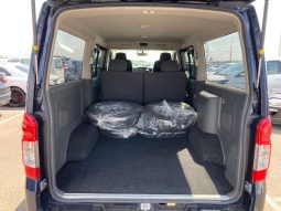 NISSAN CARAVAN VAN TRI200009 full