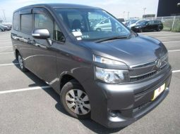 TOYOTA VOXY XL Edition JM10113 full