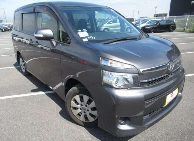 TOYOTA VOXY XL Edition JM10113 full