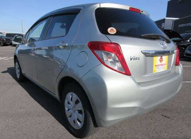 TOYOTA VITZ F ANT8000061 full