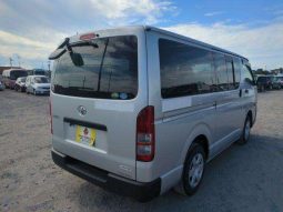 TOYOTA HIACE GUY100016 full