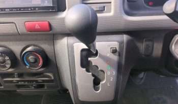TOYOTA HIACE GUY100016 full
